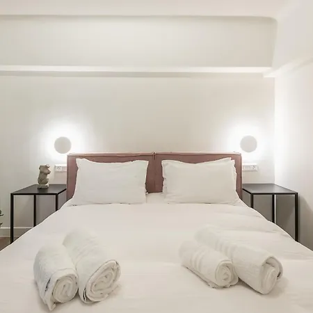 Apartment Aeiphoria & -